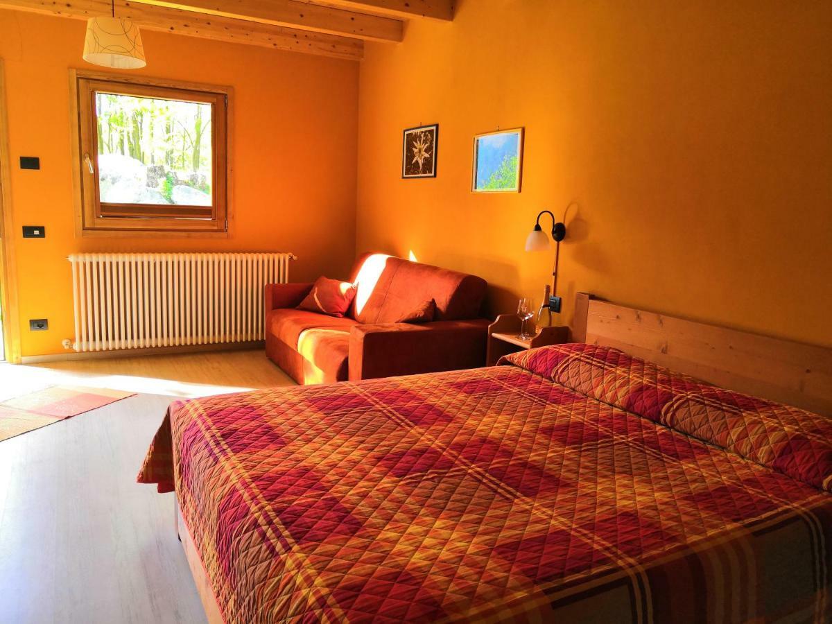 Agriturismo Val Codera Verceia Luaran gambar